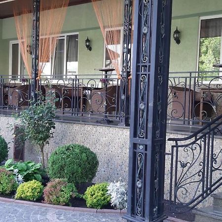 Ідилія Lviv Eksteriør billede
